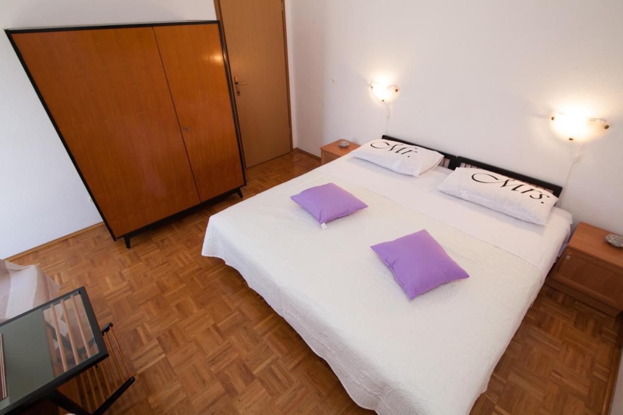 Apartman Kristina Apartment บานโจเล ภายนอก รูปภาพ